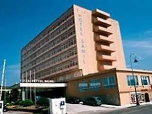 Ath Gran Samil 4* 比戈